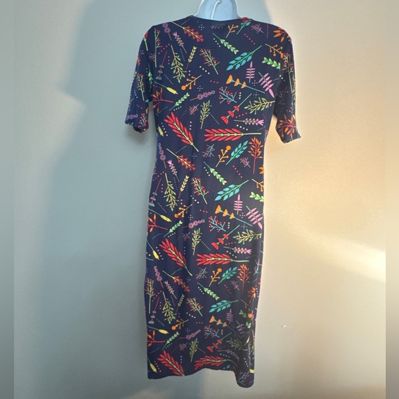 LuLaRoe Navy Multicolor Leaf Print Julia Dress – fits a Medium - Picture 3 of 5